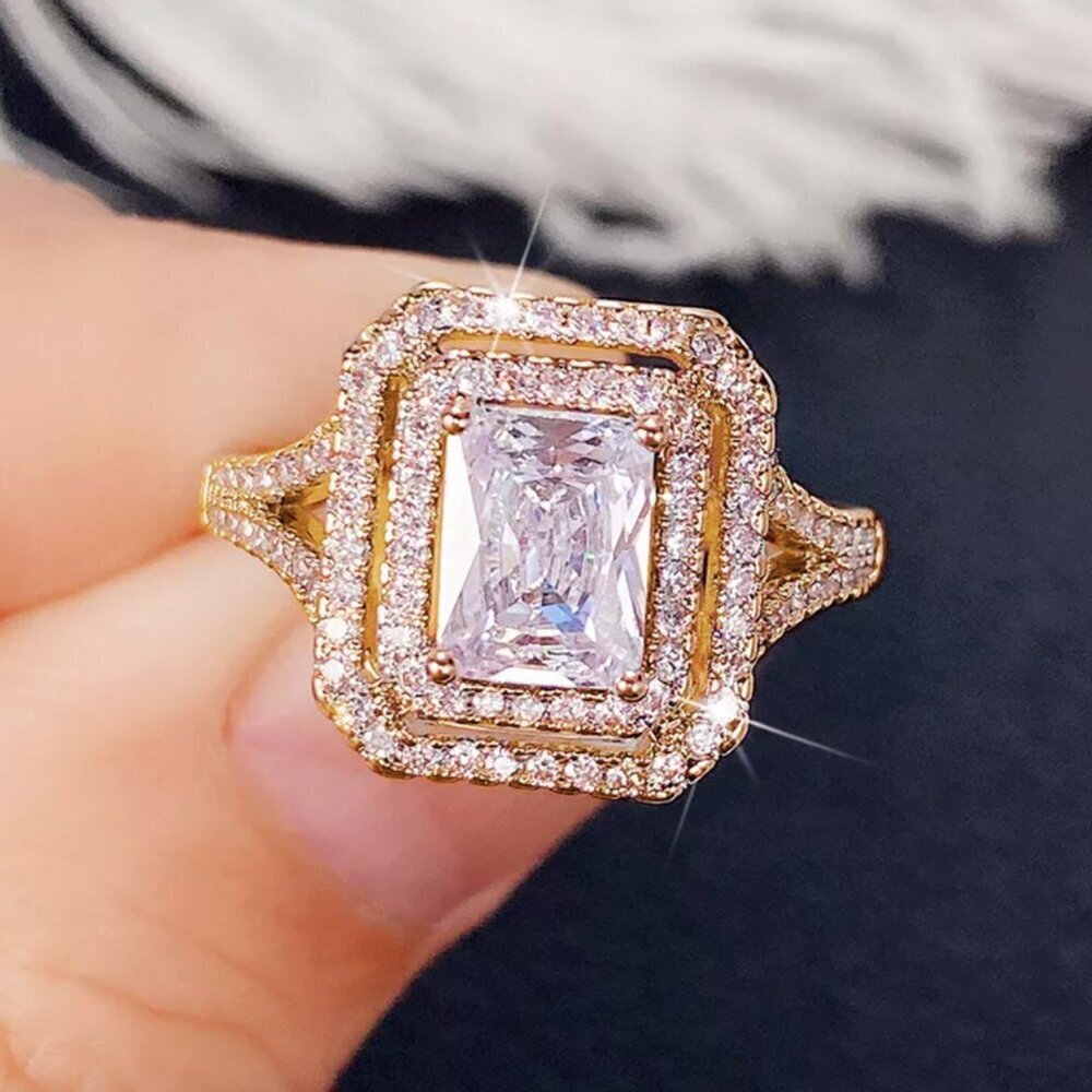 NEW 18k Gold Diamond Ring Emerald Cut Ring - Picture 5 of 6